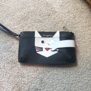 Wallet wristlet